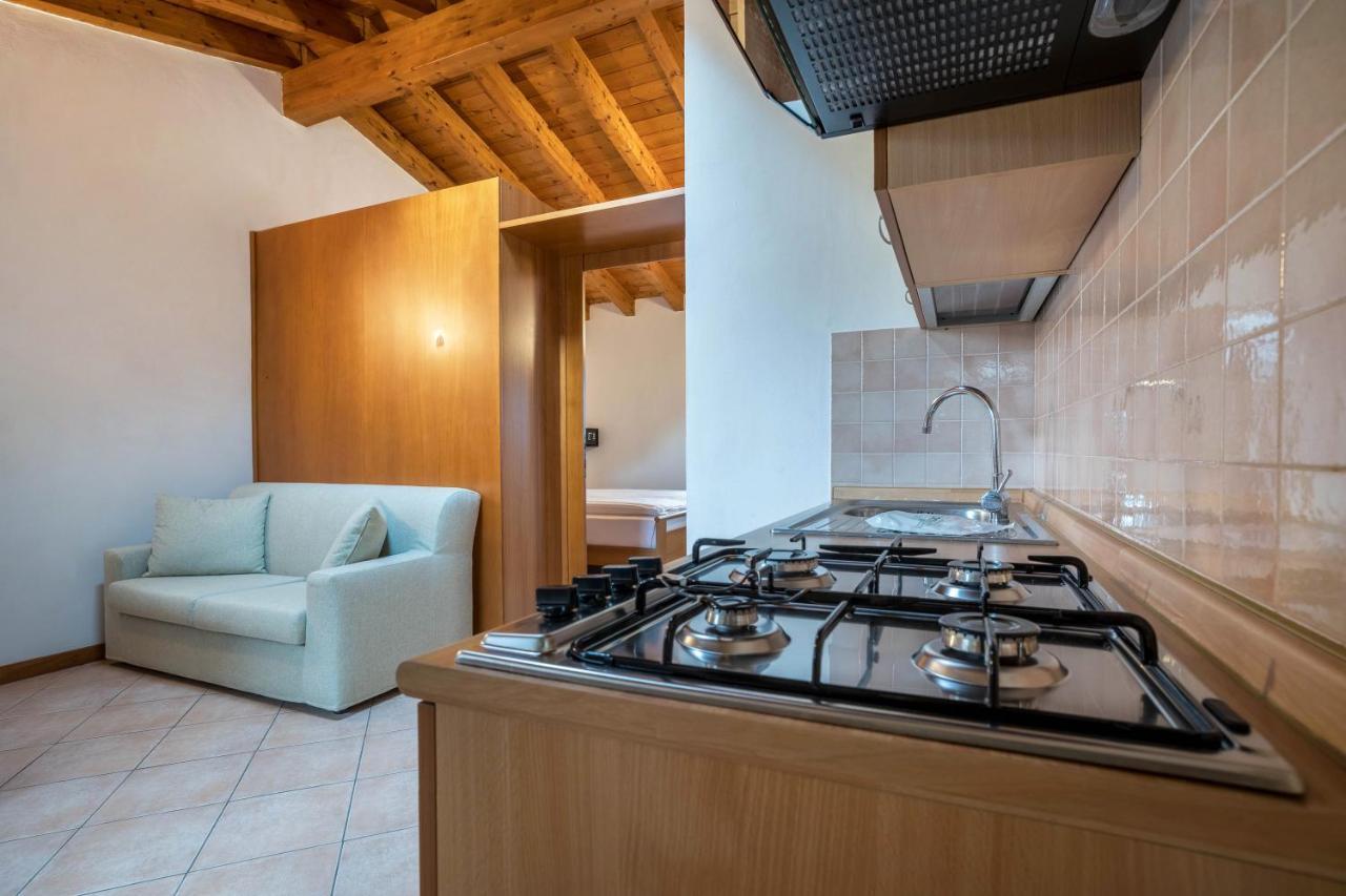 Casa Carlotta Lägenhet Malcesine Exteriör bild