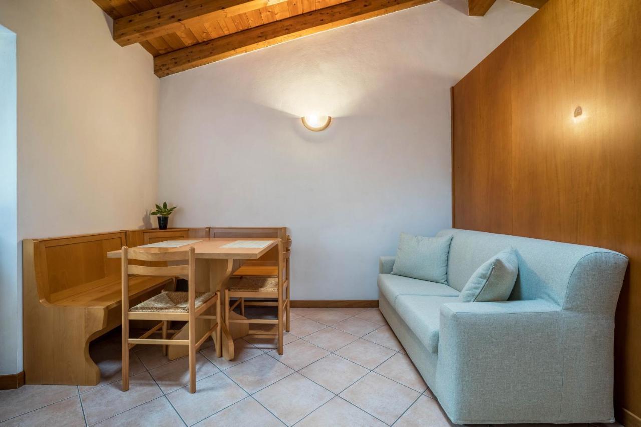 Casa Carlotta Lägenhet Malcesine Exteriör bild