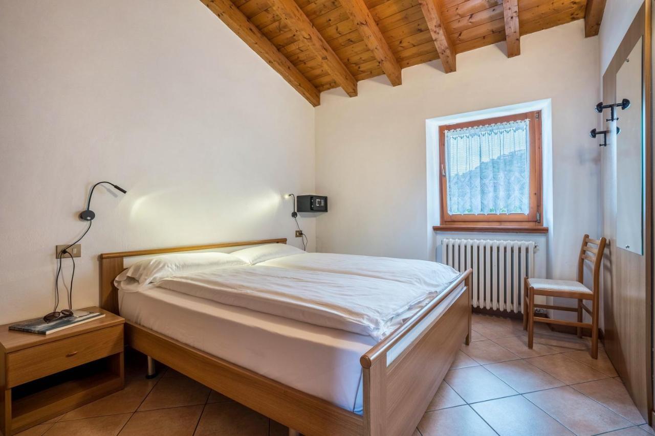 Casa Carlotta Lägenhet Malcesine Exteriör bild
